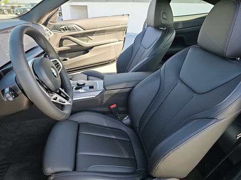 New 2026 BMW 430i Coupe w/ M Sport Package image 15