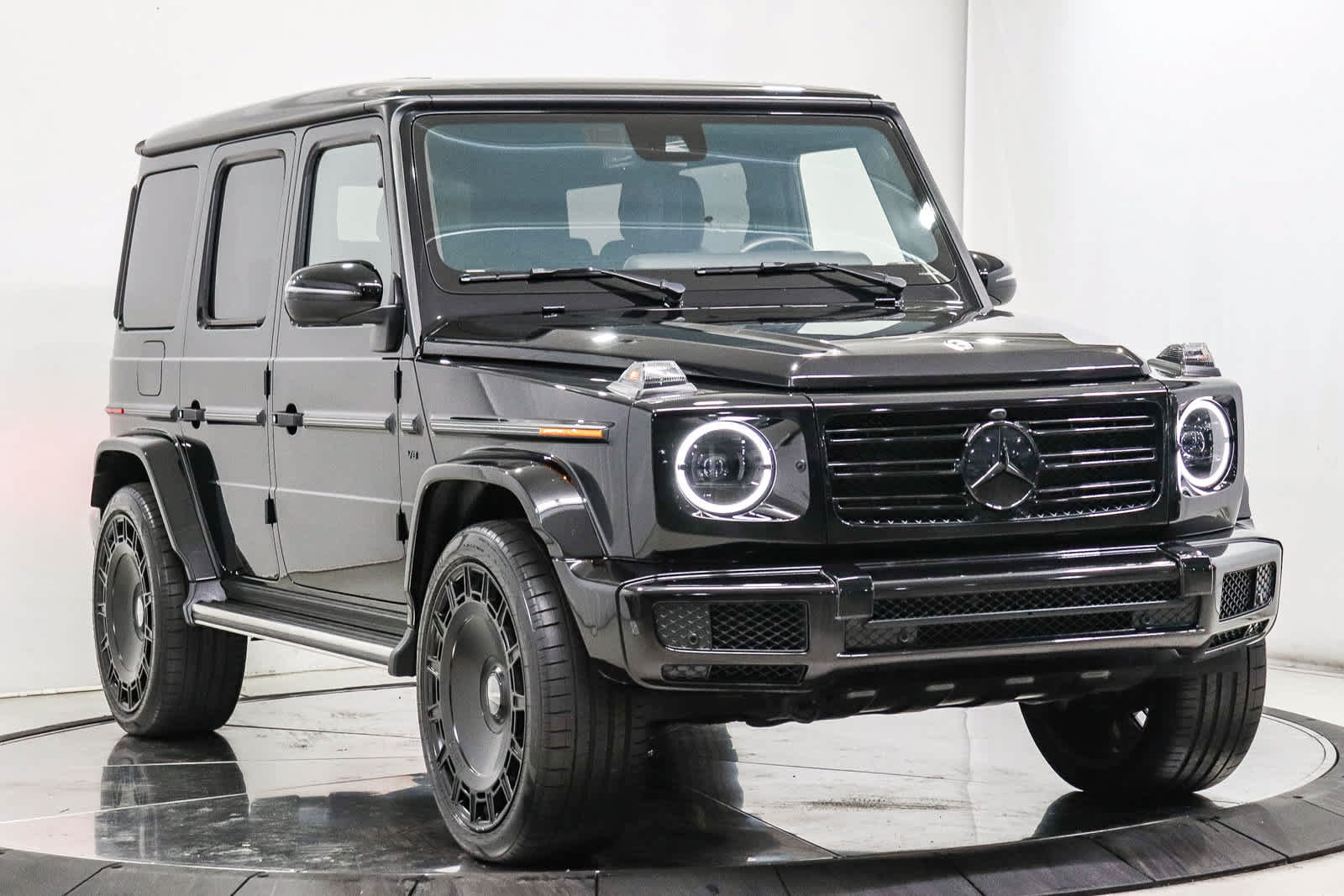 Certified 2022 Mercedes-Benz G 550 image 3