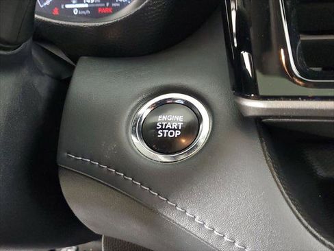 Used 2023 Toyota Highlander Limited FWD image 42