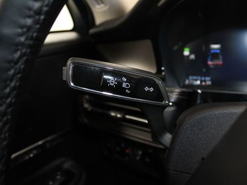 Used 2024 Lincoln Corsair Reserve image 38