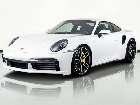 Used 2022 Porsche 911 Turbo S image 22