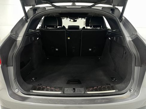 Used 2020 Jaguar F-PACE Checkered Flag image 27