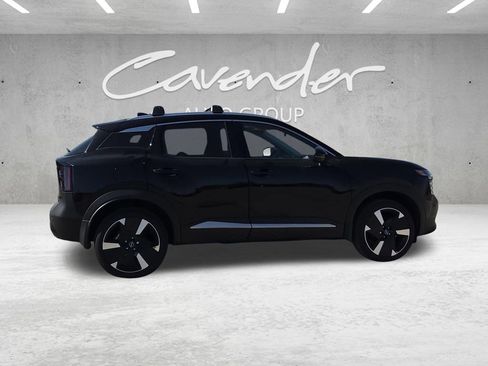 New 2026 Nissan Kicks SR w/ SR Premium Package image 17