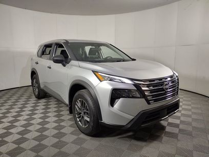 New 2025 Nissan Rogue S