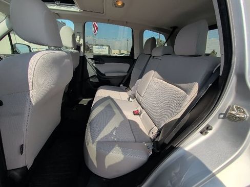 Used 2017 Subaru Forester 2.5i Premium w/ All-Weather Package AWD/4WD image 5