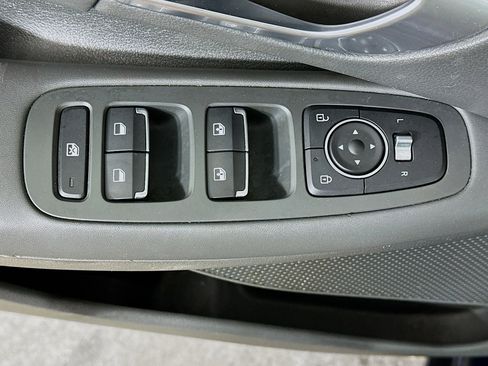 Used 2020 Hyundai Sonata SEL w/ Premium + Sunroof Package FWD image 15