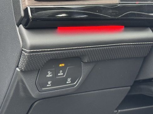 New 2026 Volkswagen Atlas SEL Premium R-Line image 35