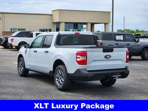 New 2026 Ford Maverick XLT w/ XLT Luxury Package FWD image 4