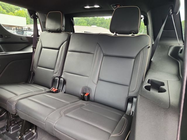 Used 2024 Chevrolet Tahoe Premier AWD/4WD image 19