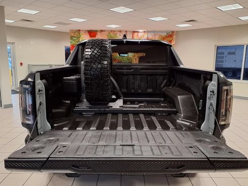 Used 2024 GMC Hummer EV 3X w/ Extreme Off-Road Package AWD/4WD image 17