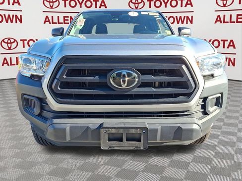 Used 2022 Toyota Tacoma SR RWD image 2