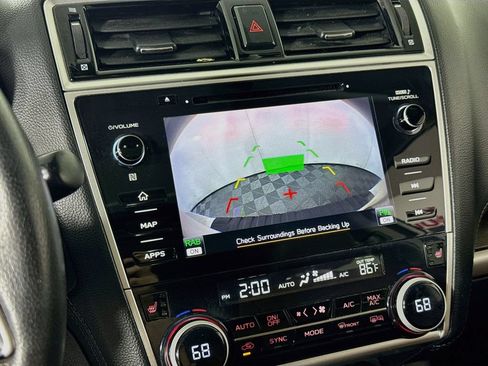 Used 2019 Subaru Outback 3.6R Touring AWD/4WD image 14