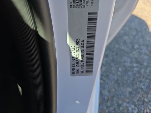 New 2026 RAM 1500 Express image 39