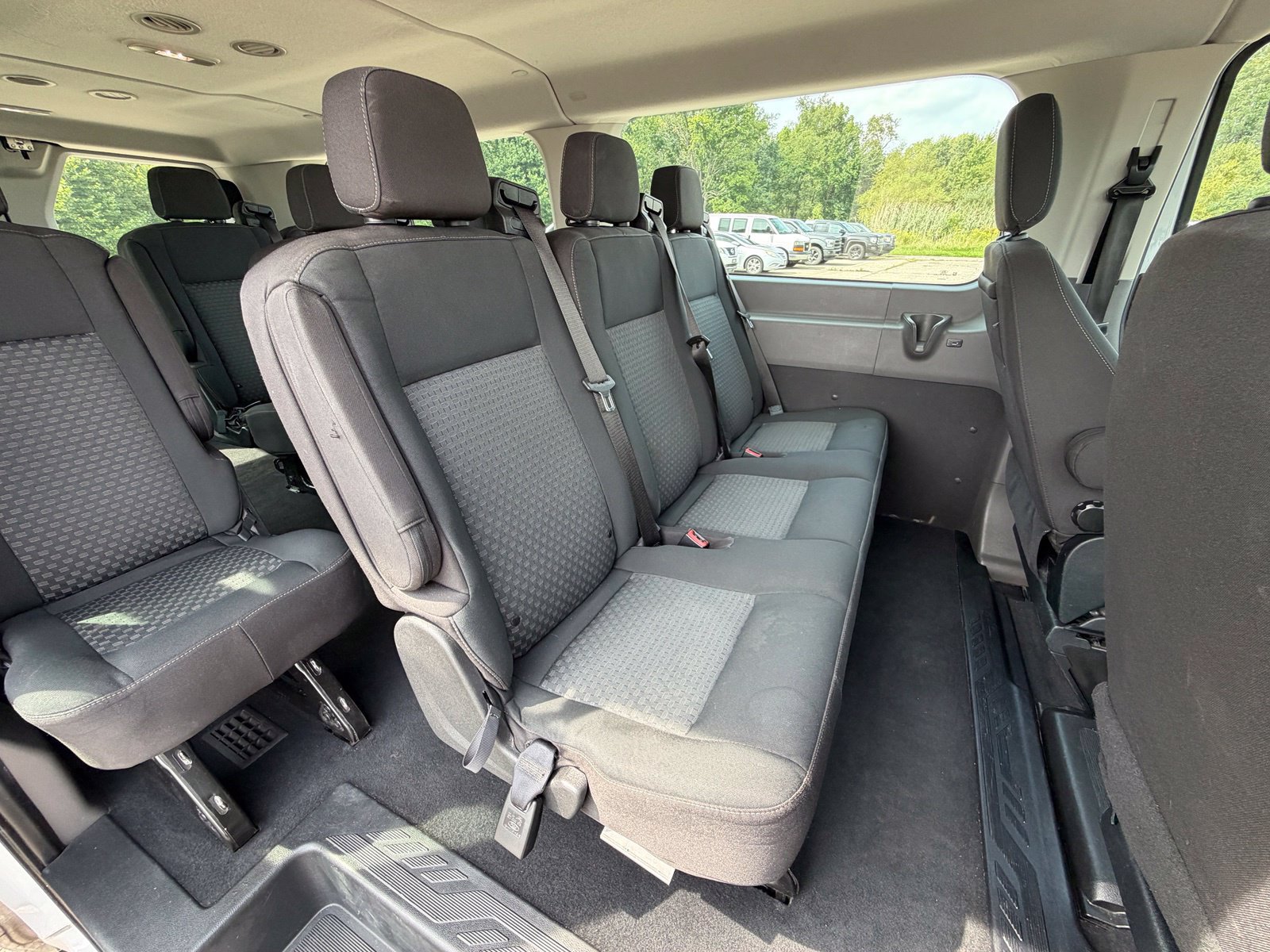Used 2023 Ford Transit 350 XLT RWD image 32