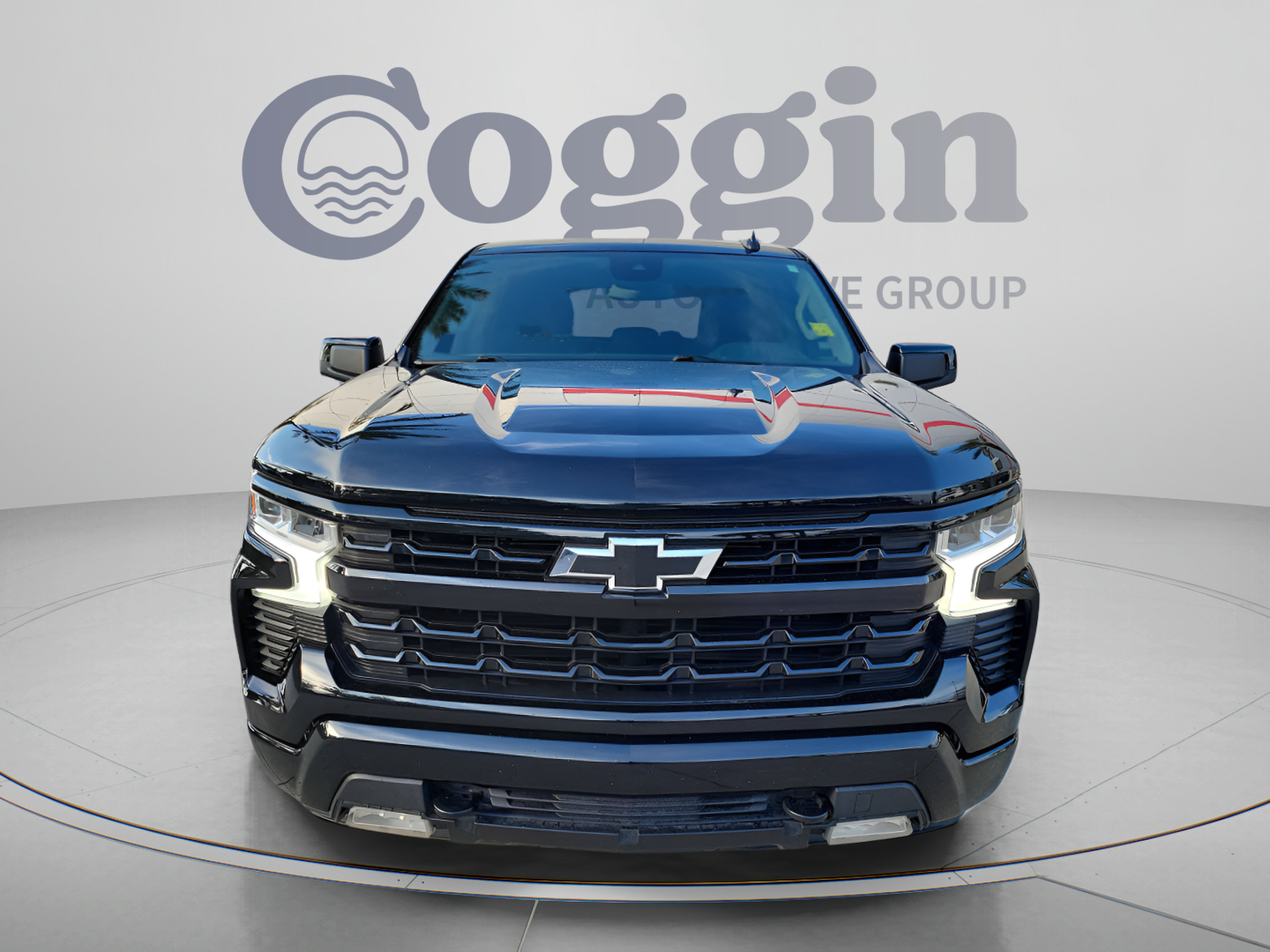 Used 2024 Chevrolet Silverado 1500 RST AWD/4WD image 6