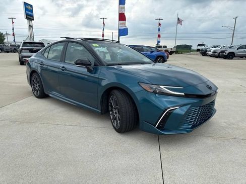 Used 2025 Toyota Camry XSE w/ Premium Package FWD image 10
