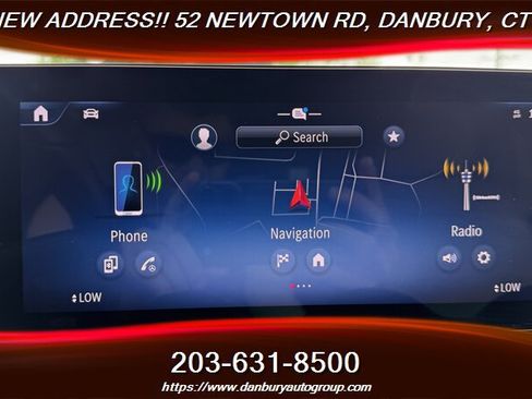 Used 2025 Mercedes-Benz GLB 250 4MATIC image 19