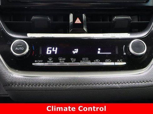 Certified 2023 Toyota Corolla SE image 18