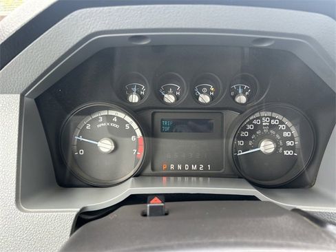 Used 2016 Ford F250 XL w/ Power Equipment Group image 29