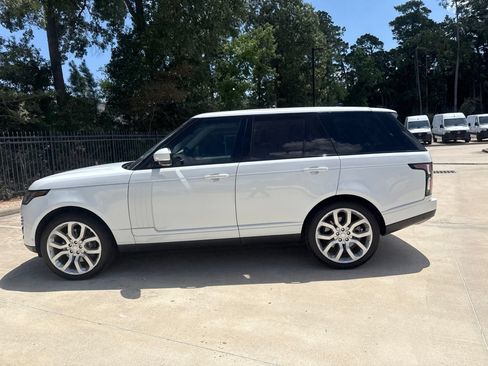 Used 2018 Land Rover Range Rover Supercharged AWD/4WD image 7