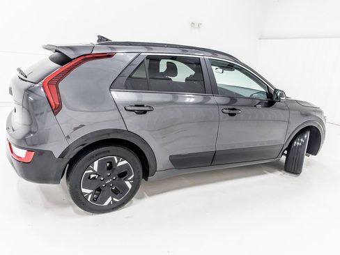 Used 2024 Kia Niro Wind FWD image 8