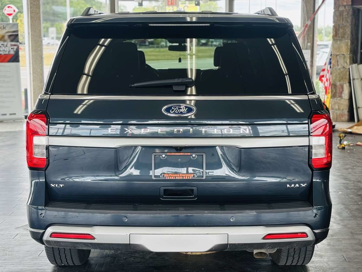 Used 2024 Ford Expedition Max XLT AWD/4WD image 8