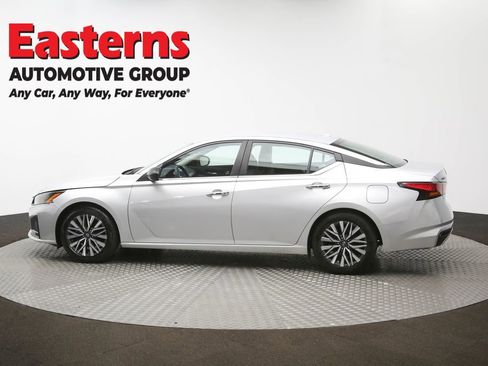 Used 2024 Nissan Altima 2.5 SV image 60