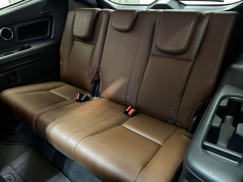 Used 2020 Subaru Ascent Touring w/ Popular Package #3 AWD/4WD image 15