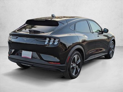 Used 2021 Ford Mustang Mach-E Select w/ Comfort/Appearance Package image 5