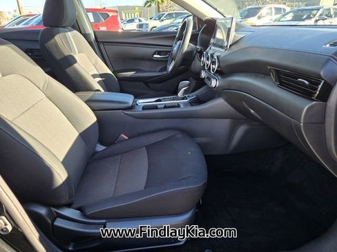 Used 2024 Nissan Sentra SV image 18