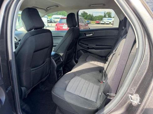 Certified 2020 Ford Edge SE FWD image 9