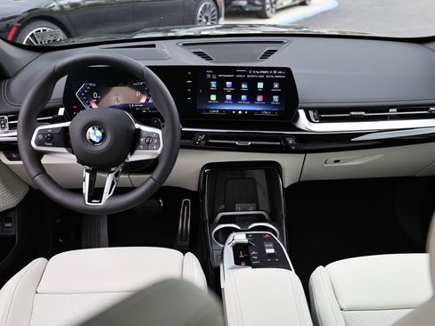 New 2026 BMW X1 xDrive28i w/ Technology Package AWD/4WD image 27