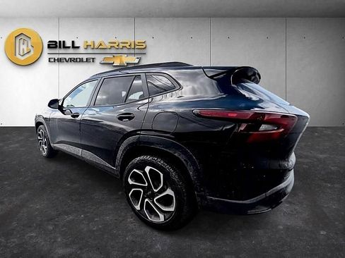 Used 2025 Chevrolet Trax RS w/ Driver Confidence Package image 11