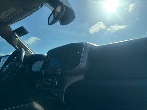 Used 2019 RAM 1500 Big Horn AWD/4WD image 25
