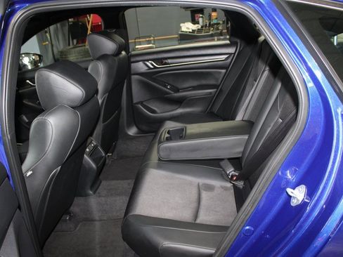 Used 2022 Honda Accord Sport image 19