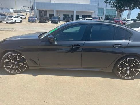 Used 2023 BMW M550i xDrive w/ Executive Package AWD/4WD image 5
