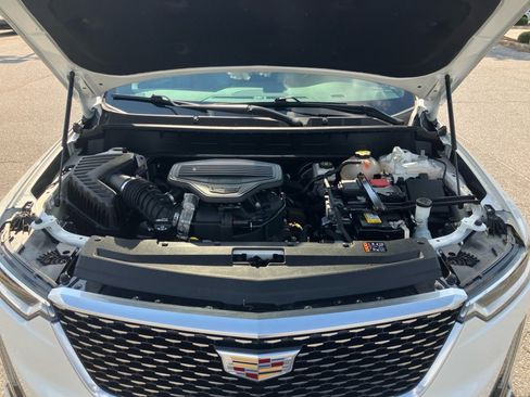 Used 2020 Cadillac XT6 Premium Luxury FWD image 20