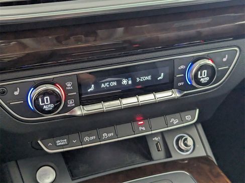 Used 2019 Audi Q5 2.0T Premium Plus w/ Premium Plus Package image 24