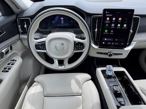 Certified 2026 Volvo XC90 B6 Ultra w/ Protection Package AWD/4WD image 16