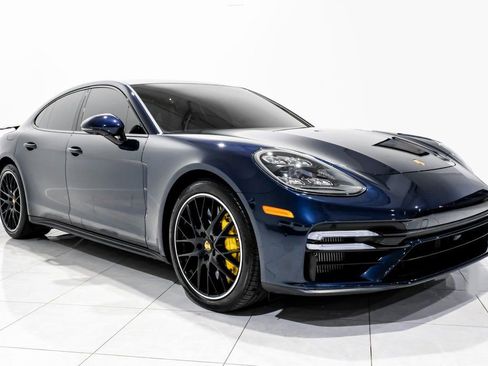 Used 2022 Porsche Panamera Turbo S AWD/4WD image 3