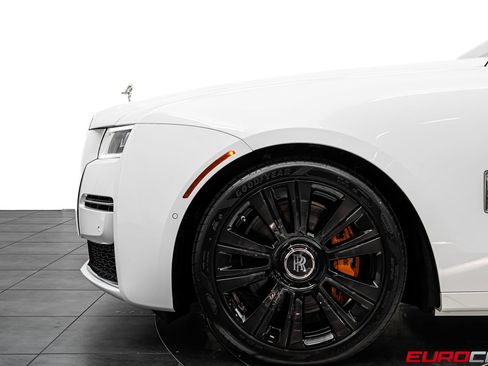 Used 2024 Rolls-Royce Ghost AWD/4WD image 15