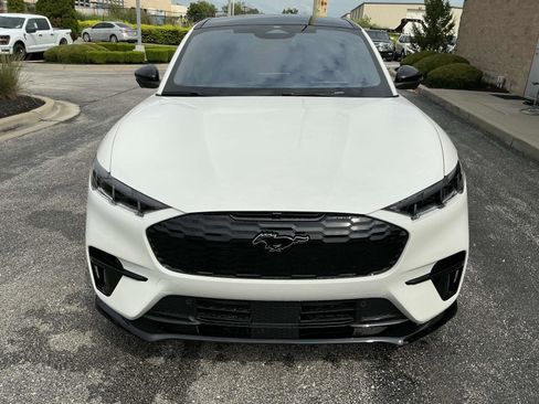 New 2025 Ford Mustang Mach-E GT image 9