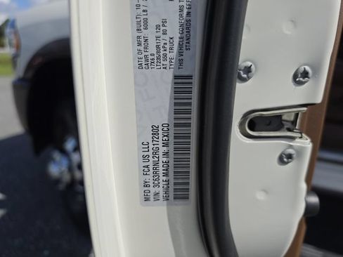 Used 2024 RAM 3500 Limited w/ Towing Technology Group AWD/4WD image 43