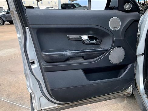 Used 2012 Land Rover Range Rover Evoque Pure Premium image 25