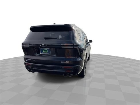Certified 2025 Chevrolet Traverse High Country w/ LPO, Floor Liner Package image 7