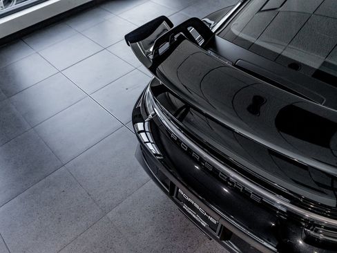 Certified 2022 Porsche 911 GT3 image 28