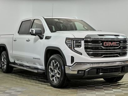 New 2026 GMC Sierra 1500 SLT w/ SLT Premium Plus Package