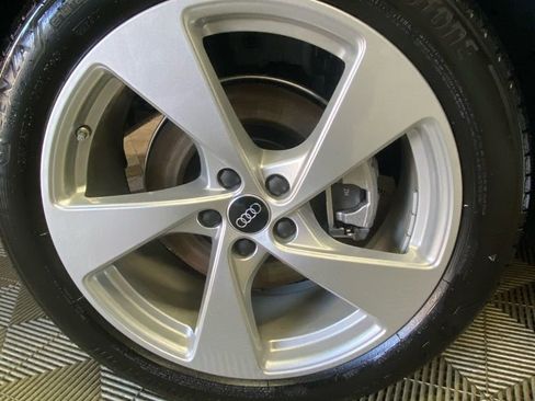 New 2025 Audi Q5 Premium Plus image 8