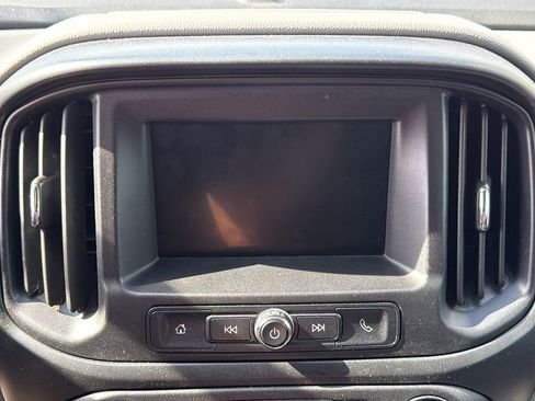 Used 2022 Chevrolet Colorado W/T w/ Custom Special Edition image 9