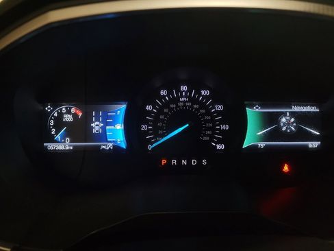 Used 2020 Ford Edge SEL image 23